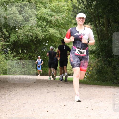 30.08.2026 - Elbe Triathlon Hamburg Antke Förster http://msf.ph/oto/10096552 30.08.2026 10:23:54 Laufen 389 meine-sportfotos.de