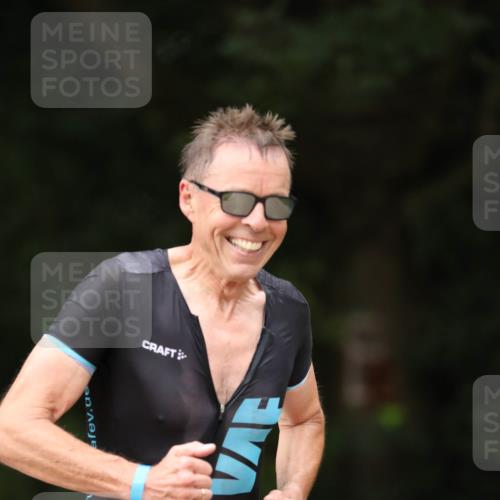30.08.2026 - Elbe Triathlon Hamburg Antke Förster http://msf.ph/oto/10096555 30.08.2026 10:17:56 Laufen  meine-sportfotos.de