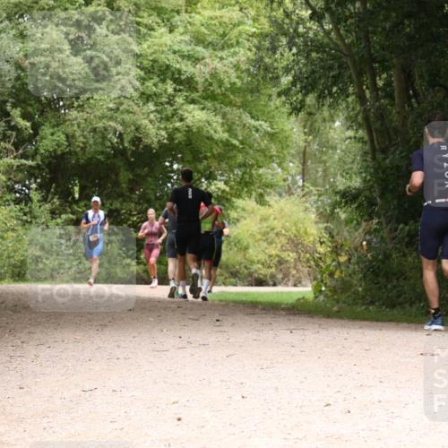 30.08.2026 - Elbe Triathlon Hamburg Antke Förster http://msf.ph/oto/10096558 30.08.2026 10:23:56 Laufen  meine-sportfotos.de