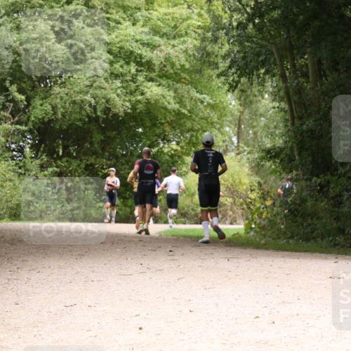 30.08.2026 - Elbe Triathlon Hamburg Antke Förster http://msf.ph/oto/10096574 30.08.2026 10:24:06 Laufen  meine-sportfotos.de