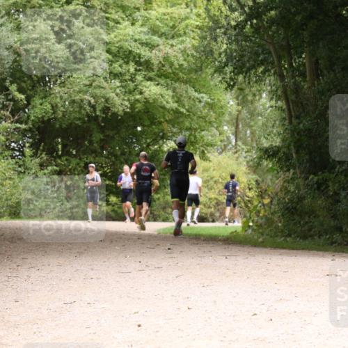30.08.2026 - Elbe Triathlon Hamburg Antke Förster http://msf.ph/oto/10096578 30.08.2026 10:24:07 Laufen  meine-sportfotos.de