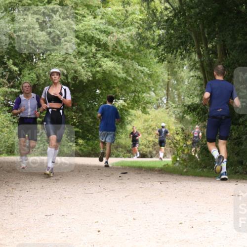 30.08.2026 - Elbe Triathlon Hamburg Antke Förster http://msf.ph/oto/10096580 30.08.2026 10:24:14 Laufen  meine-sportfotos.de