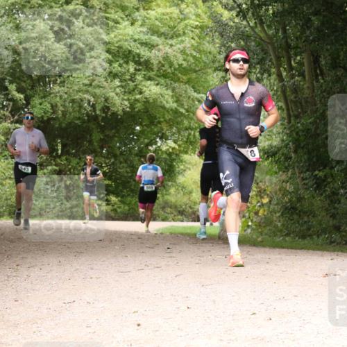 30.08.2026 - Elbe Triathlon Hamburg Antke Förster http://msf.ph/oto/10096682 30.08.2026 10:26:08 Laufen 543, 869, 8 meine-sportfotos.de