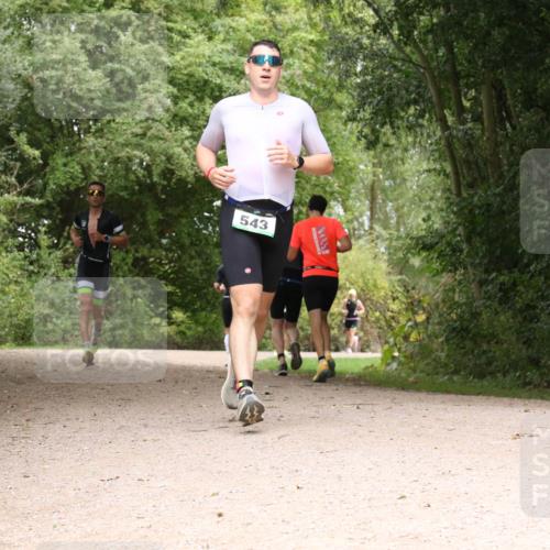 30.08.2026 - Elbe Triathlon Hamburg Antke Förster http://msf.ph/oto/10096690 30.08.2026 10:26:12 Laufen 543 meine-sportfotos.de