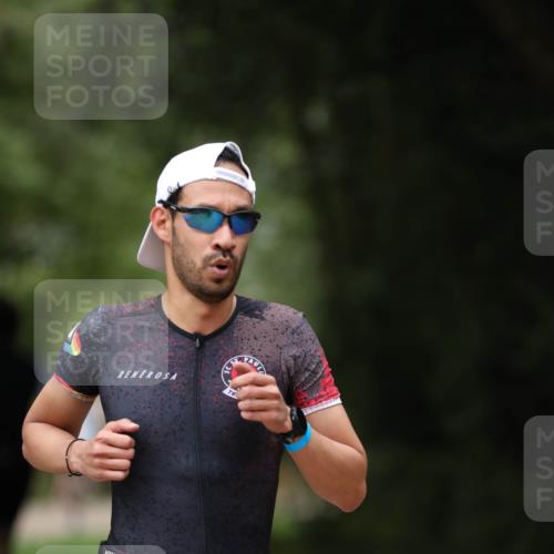 30.08.2026 - Elbe Triathlon Hamburg Antke Förster http://msf.ph/oto/10096747 30.08.2026 10:22:05 Laufen 3 meine-sportfotos.de