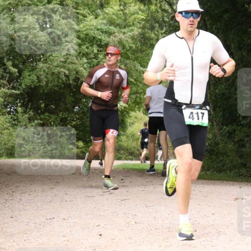 30.08.2026 - Elbe Triathlon Hamburg Antke Förster http://msf.ph/oto/10096748 30.08.2026 10:27:03 Laufen 417 meine-sportfotos.de