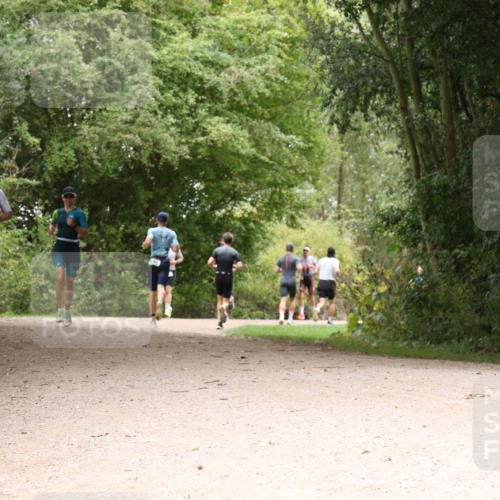30.08.2026 - Elbe Triathlon Hamburg Antke Förster http://msf.ph/oto/10096768 30.08.2026 10:27:29 Laufen 841 meine-sportfotos.de