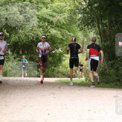 30.08.2026 - Elbe Triathlon Hamburg Antke Förster http://msf.ph/oto/10096780 30.08.2026 10:27:38 Laufen 689 meine-sportfotos.de