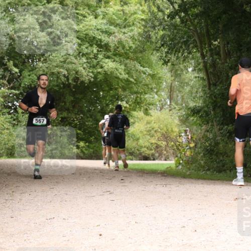 30.08.2026 - Elbe Triathlon Hamburg Antke Förster http://msf.ph/oto/10096842 30.08.2026 10:28:28 Laufen 567 meine-sportfotos.de
