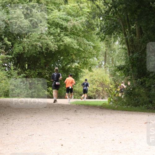 30.08.2026 - Elbe Triathlon Hamburg Antke Förster http://msf.ph/oto/10096856 30.08.2026 10:28:36 Laufen  meine-sportfotos.de