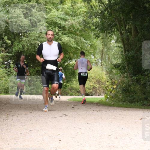 30.08.2026 - Elbe Triathlon Hamburg Antke Förster http://msf.ph/oto/10096860 30.08.2026 10:28:48 Laufen 640 meine-sportfotos.de