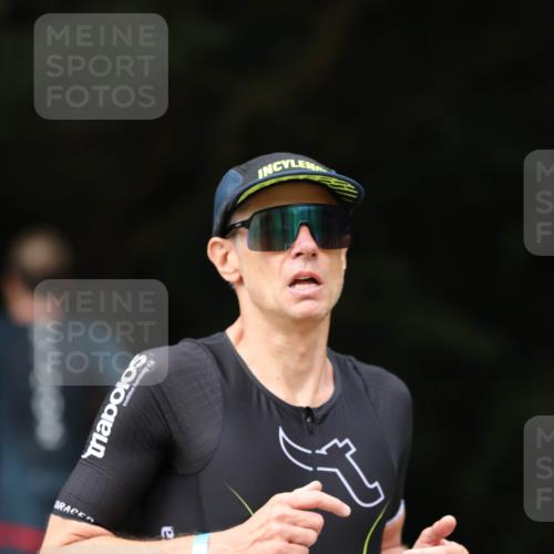 30.08.2026 - Elbe Triathlon Hamburg Antke Förster http://msf.ph/oto/10096899 30.08.2026 10:24:21 Laufen 27 meine-sportfotos.de