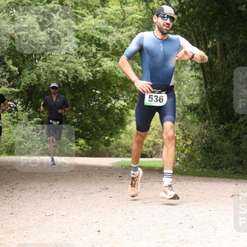 30.08.2026 - Elbe Triathlon Hamburg Antke Förster http://msf.ph/oto/10096902 30.08.2026 10:29:43 Laufen 480, 445, 536 meine-sportfotos.de