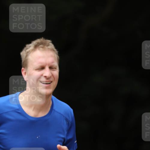 30.08.2026 - Elbe Triathlon Hamburg Antke Förster http://msf.ph/oto/10096933 30.08.2026 10:24:58 Laufen 446 meine-sportfotos.de