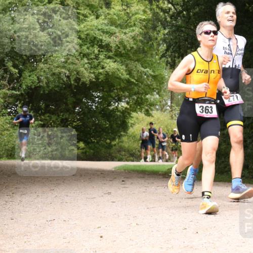 30.08.2026 - Elbe Triathlon Hamburg Antke Förster http://msf.ph/oto/10096942 30.08.2026 10:30:21 Laufen 363, 277 meine-sportfotos.de
