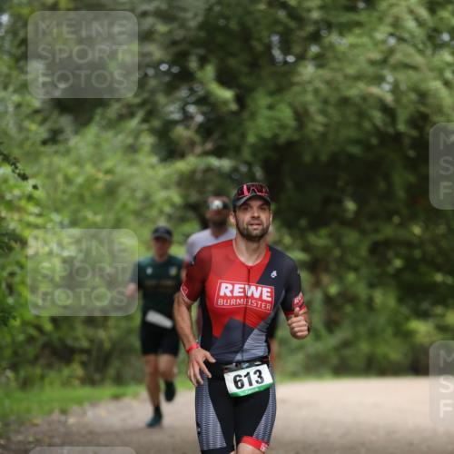 30.08.2026 - Elbe Triathlon Hamburg Antke Förster http://msf.ph/oto/10096945 30.08.2026 10:25:38 Laufen 613 meine-sportfotos.de