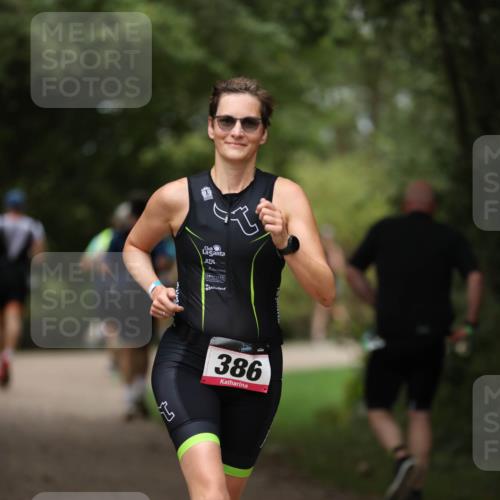 30.08.2026 - Elbe Triathlon Hamburg Antke Förster http://msf.ph/oto/10096963 30.08.2026 10:25:46 Laufen 386 meine-sportfotos.de