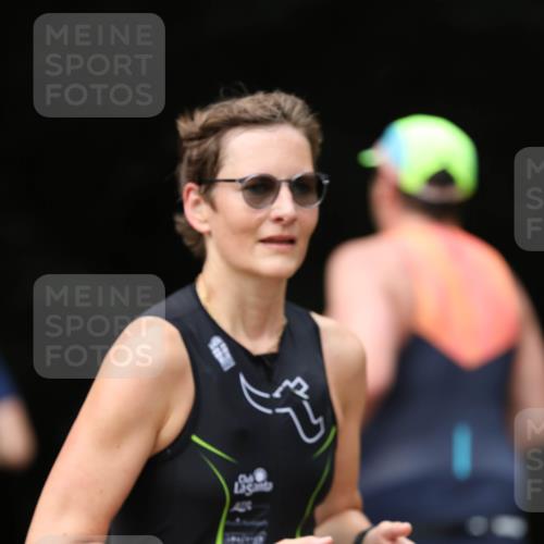 30.08.2026 - Elbe Triathlon Hamburg Antke Förster http://msf.ph/oto/10096969 30.08.2026 10:25:48 Laufen 386 meine-sportfotos.de