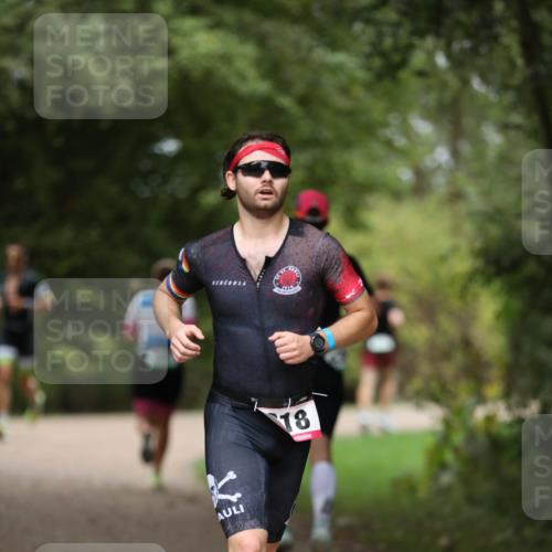 30.08.2026 - Elbe Triathlon Hamburg Antke Förster http://msf.ph/oto/10096985 30.08.2026 10:26:08 Laufen 18 meine-sportfotos.de