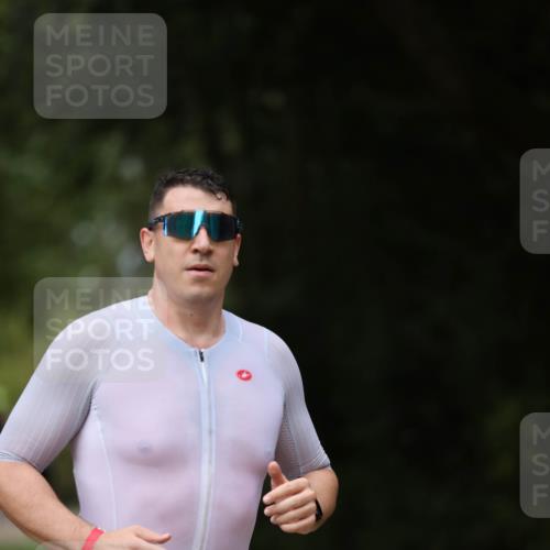 30.08.2026 - Elbe Triathlon Hamburg Antke Förster http://msf.ph/oto/10096997 30.08.2026 10:26:13 Laufen  meine-sportfotos.de