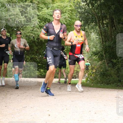30.08.2026 - Elbe Triathlon Hamburg Antke Förster http://msf.ph/oto/10097010 30.08.2026 10:31:03 Laufen 13 meine-sportfotos.de