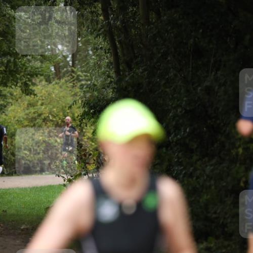 30.08.2026 - Elbe Triathlon Hamburg Antke Förster http://msf.ph/oto/10097015 30.08.2026 10:26:30 Laufen  meine-sportfotos.de