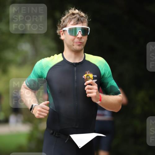 30.08.2026 - Elbe Triathlon Hamburg Antke Förster http://msf.ph/oto/10097017 30.08.2026 10:26:32 Laufen  meine-sportfotos.de