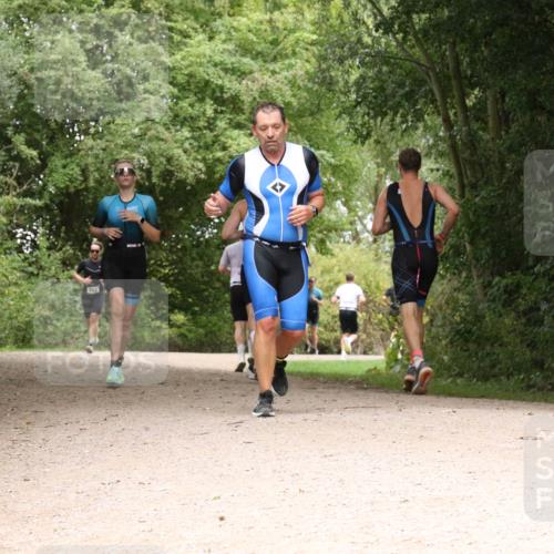 30.08.2026 - Elbe Triathlon Hamburg Antke Förster http://msf.ph/oto/10097100 30.08.2026 10:32:43 Laufen  meine-sportfotos.de