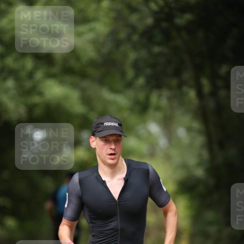 30.08.2026 - Elbe Triathlon Hamburg Antke Förster http://msf.ph/oto/10097129 30.08.2026 10:28:03 Laufen 53 meine-sportfotos.de