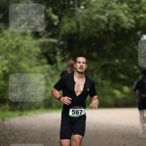30.08.2026 - Elbe Triathlon Hamburg Antke Förster http://msf.ph/oto/10097147 30.08.2026 10:28:28 Laufen 567 meine-sportfotos.de