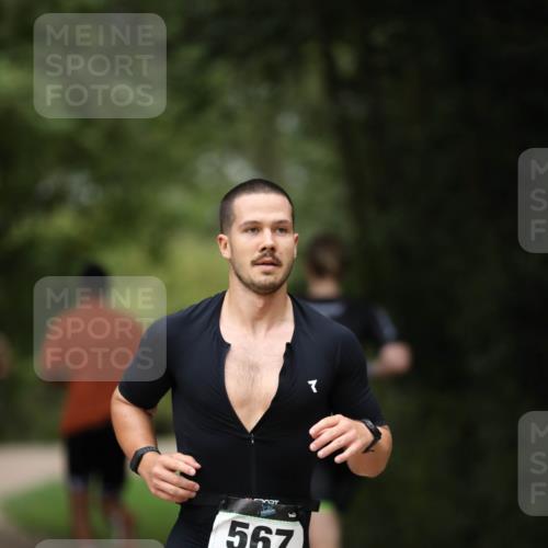 30.08.2026 - Elbe Triathlon Hamburg Antke Förster http://msf.ph/oto/10097151 30.08.2026 10:28:30 Laufen 567 meine-sportfotos.de