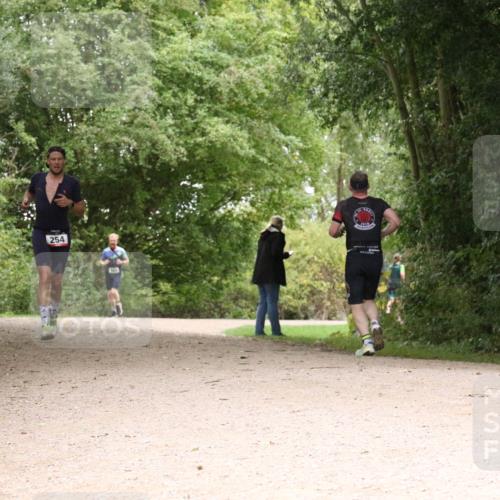 30.08.2026 - Elbe Triathlon Hamburg Antke Förster http://msf.ph/oto/10097166 30.08.2026 10:33:22 Laufen 254 meine-sportfotos.de