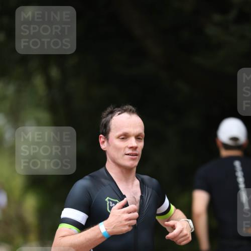 30.08.2026 - Elbe Triathlon Hamburg Antke Förster http://msf.ph/oto/10097177 30.08.2026 10:28:53 Laufen  meine-sportfotos.de