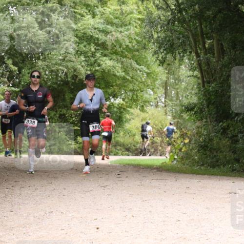 30.08.2026 - Elbe Triathlon Hamburg Antke Förster http://msf.ph/oto/10097200 30.08.2026 10:33:51 Laufen 269, 338, 366 meine-sportfotos.de