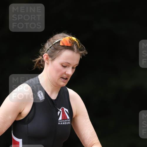 30.08.2026 - Elbe Triathlon Hamburg Antke Förster http://msf.ph/oto/10097201 30.08.2026 10:29:26 Laufen 28 meine-sportfotos.de