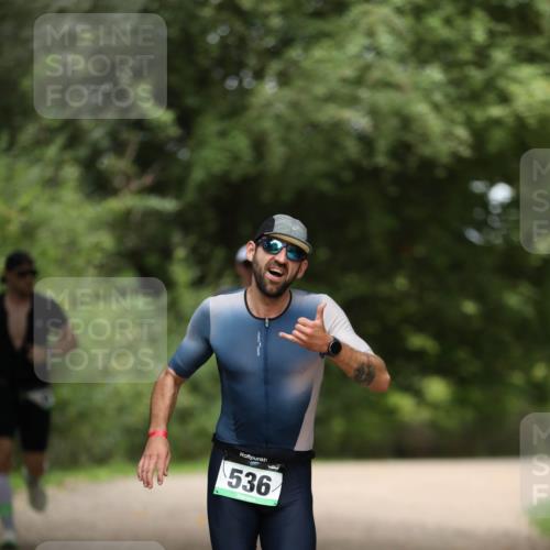 30.08.2026 - Elbe Triathlon Hamburg Antke Förster http://msf.ph/oto/10097205 30.08.2026 10:29:42 Laufen 536 meine-sportfotos.de