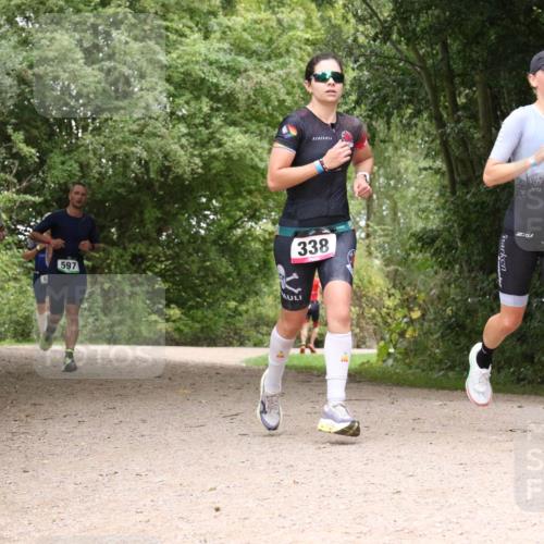 30.08.2026 - Elbe Triathlon Hamburg Antke Förster http://msf.ph/oto/10097206 30.08.2026 10:33:53 Laufen 338, 269, 597, 366 meine-sportfotos.de