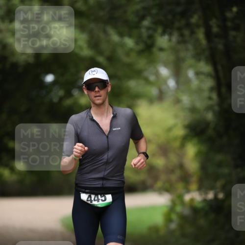 30.08.2026 - Elbe Triathlon Hamburg Antke Förster http://msf.ph/oto/10097215 30.08.2026 10:29:46 Laufen 445 meine-sportfotos.de