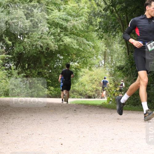 30.08.2026 - Elbe Triathlon Hamburg Antke Förster http://msf.ph/oto/10097240 30.08.2026 10:34:15 Laufen 542 meine-sportfotos.de