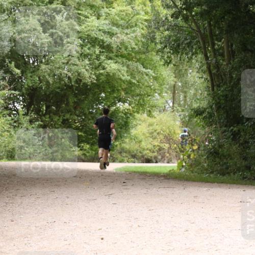 30.08.2026 - Elbe Triathlon Hamburg Antke Förster http://msf.ph/oto/10097242 30.08.2026 10:34:15 Laufen  meine-sportfotos.de