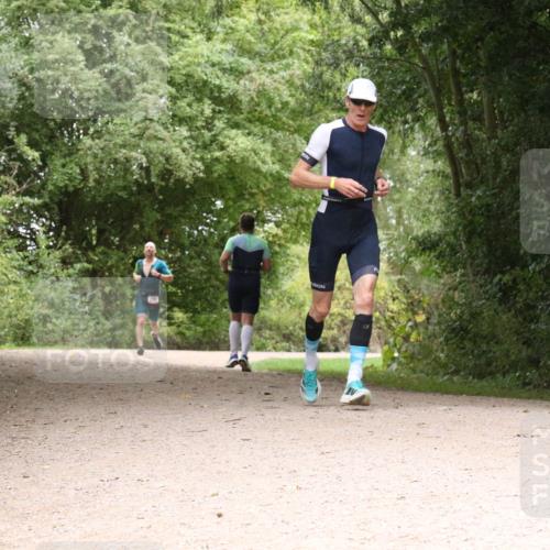 30.08.2026 - Elbe Triathlon Hamburg Antke Förster http://msf.ph/oto/10097250 30.08.2026 10:34:34 Laufen  meine-sportfotos.de