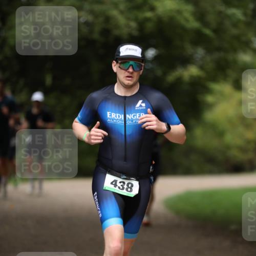 30.08.2026 - Elbe Triathlon Hamburg Antke Förster http://msf.ph/oto/10097257 30.08.2026 10:30:28 Laufen 438 meine-sportfotos.de