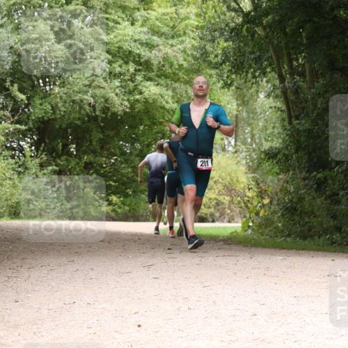 30.08.2026 - Elbe Triathlon Hamburg Antke Förster http://msf.ph/oto/10097260 30.08.2026 10:34:40 Laufen 201 meine-sportfotos.de