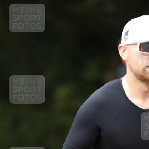 30.08.2026 - Elbe Triathlon Hamburg Antke Förster http://msf.ph/oto/10097275 30.08.2026 10:30:37 Laufen 83 meine-sportfotos.de