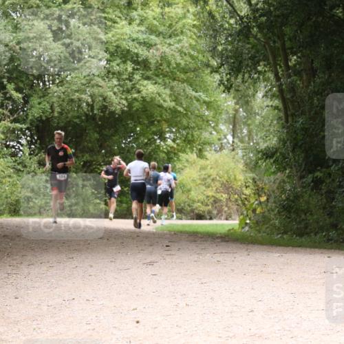 30.08.2026 - Elbe Triathlon Hamburg Antke Förster http://msf.ph/oto/10097306 30.08.2026 10:35:12 Laufen 324 meine-sportfotos.de