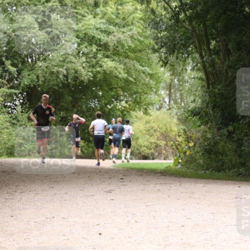 30.08.2026 - Elbe Triathlon Hamburg Antke Förster http://msf.ph/oto/10097308 30.08.2026 10:35:12 Laufen 324 meine-sportfotos.de