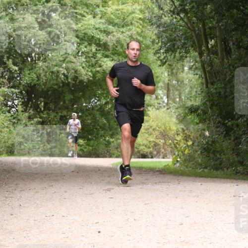 30.08.2026 - Elbe Triathlon Hamburg Antke Förster http://msf.ph/oto/10097346 30.08.2026 10:35:33 Laufen  meine-sportfotos.de