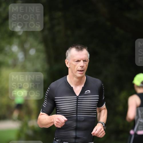 30.08.2026 - Elbe Triathlon Hamburg Antke Förster http://msf.ph/oto/10097355 30.08.2026 10:31:51 Laufen 275 meine-sportfotos.de