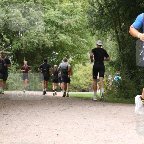 30.08.2026 - Elbe Triathlon Hamburg Antke Förster http://msf.ph/oto/10097368 30.08.2026 10:35:53 Laufen 483 meine-sportfotos.de