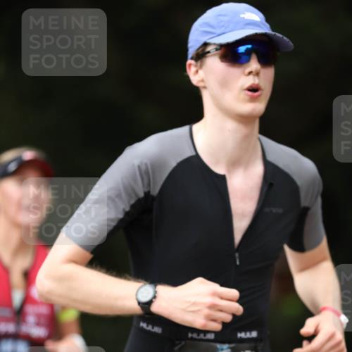 30.08.2026 - Elbe Triathlon Hamburg Antke Förster http://msf.ph/oto/10097369 30.08.2026 10:31:58 Laufen 588 meine-sportfotos.de
